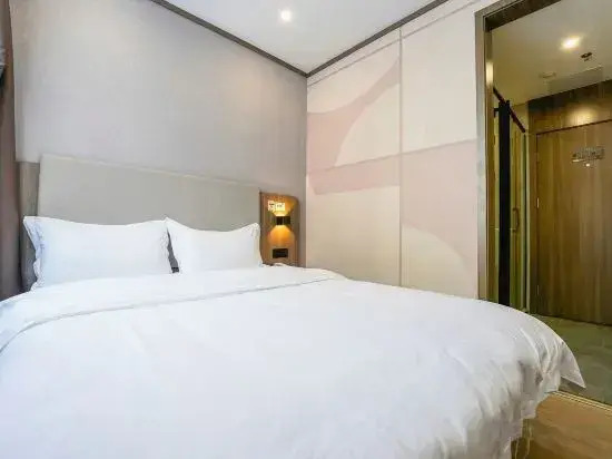 Nanchang juhao Hotel (Qingshan Lake Wanda store)