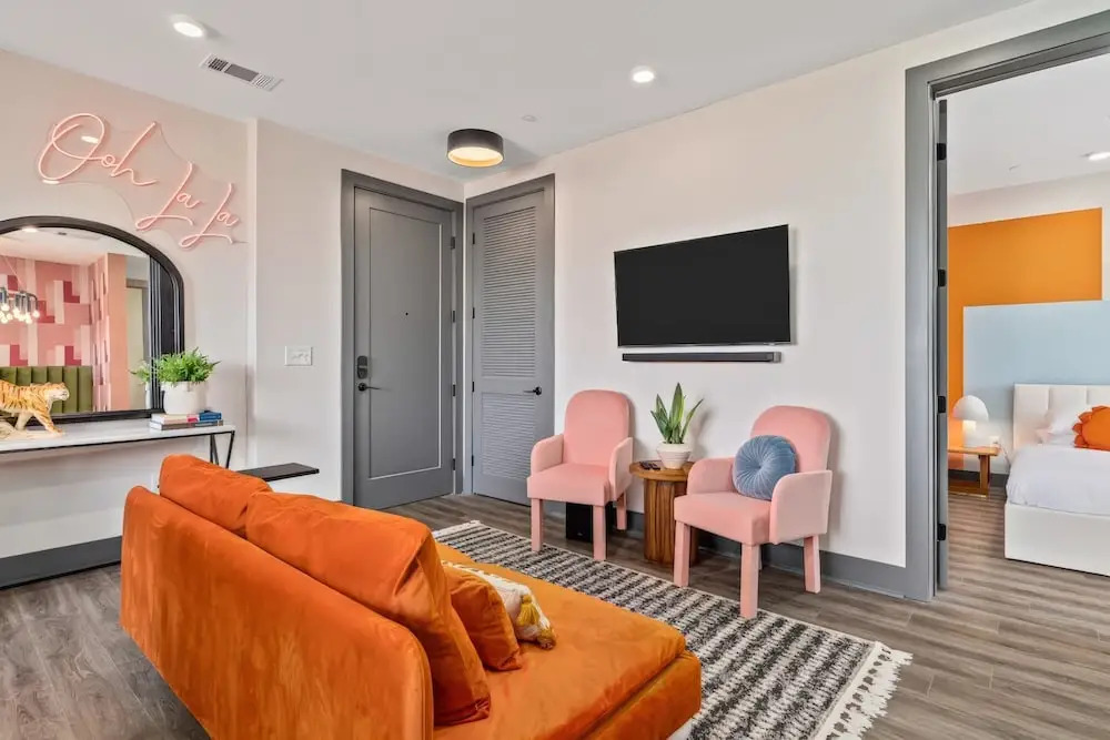 The Penthouse - 3BR Rooftop - Downtown Nashville