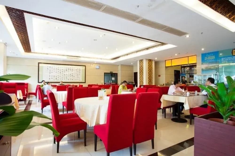Junhong Hotel