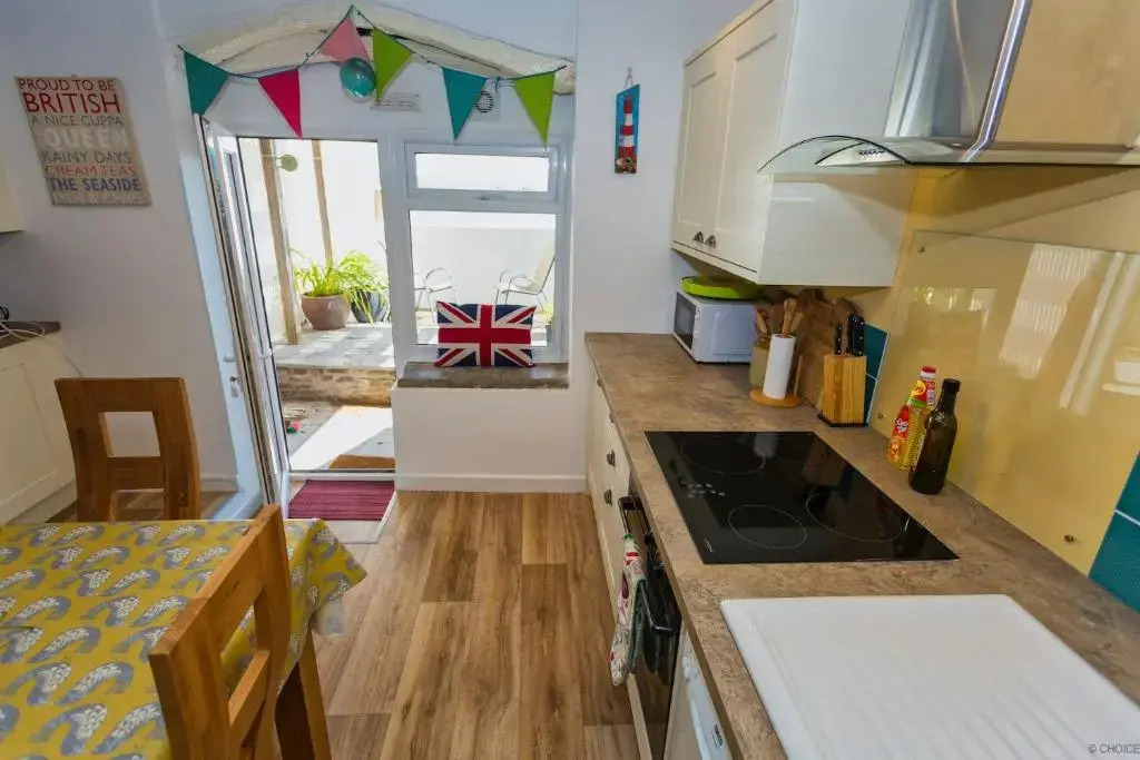 APPLEDORE GANNETS NEST 3 Bedrooms