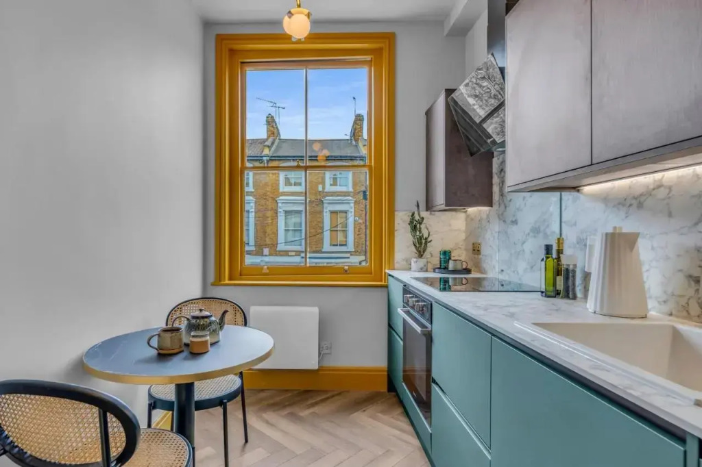 Hammersmith Mews by Viridian Apartments