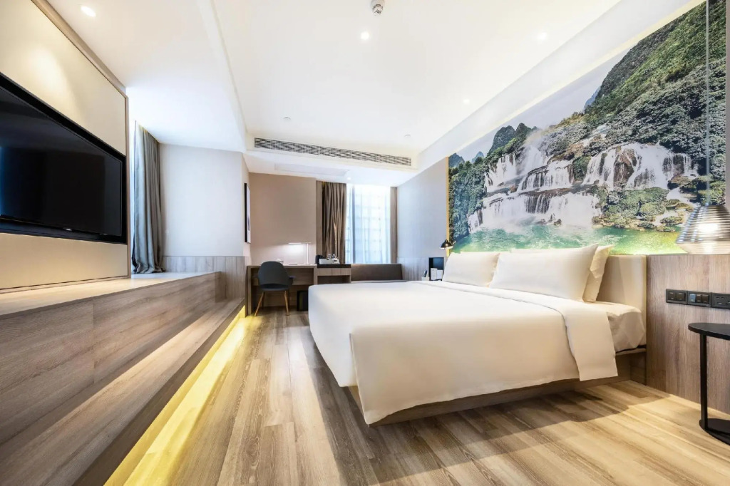 Atour Hotel Nanning North Lake Railway Station