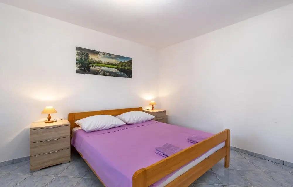 Awesome Home in Klenovica With Wifi and 5 Bedrooms