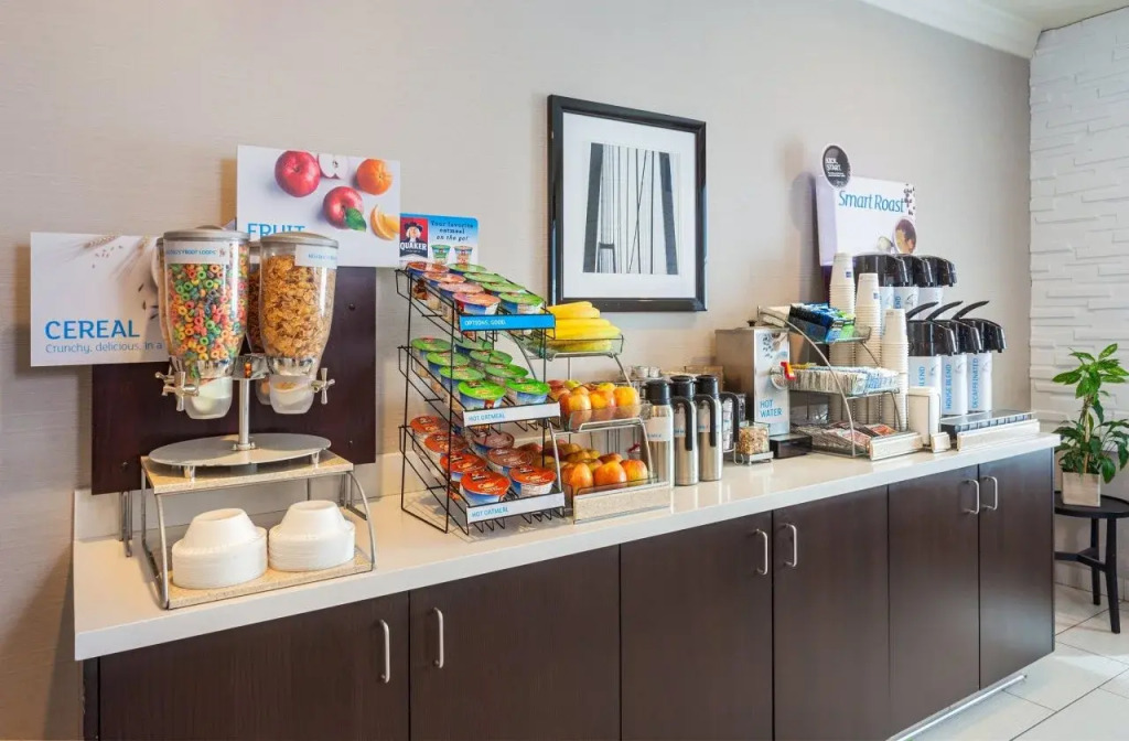 Holiday Inn Express Lancaster by IHG