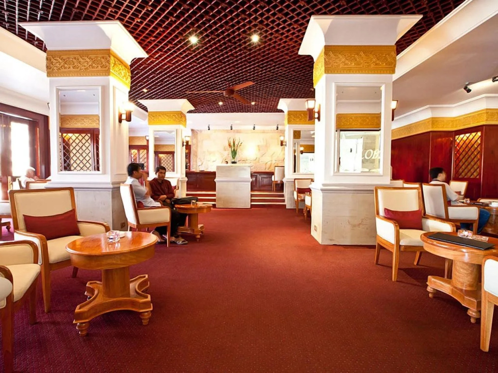 Hotel Cambodiana