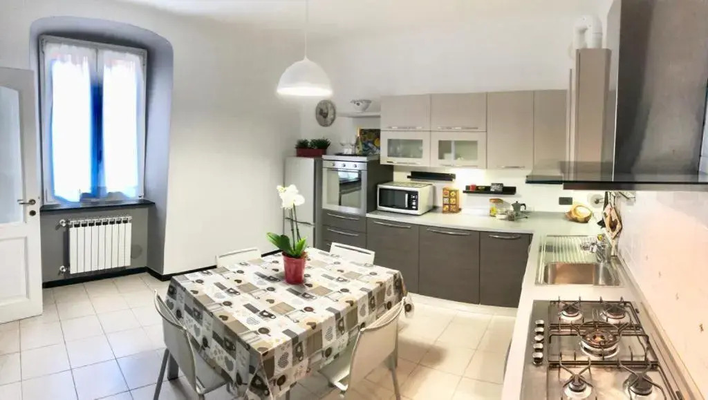 Genoa Getaway! Mm Principe Roomy Flat