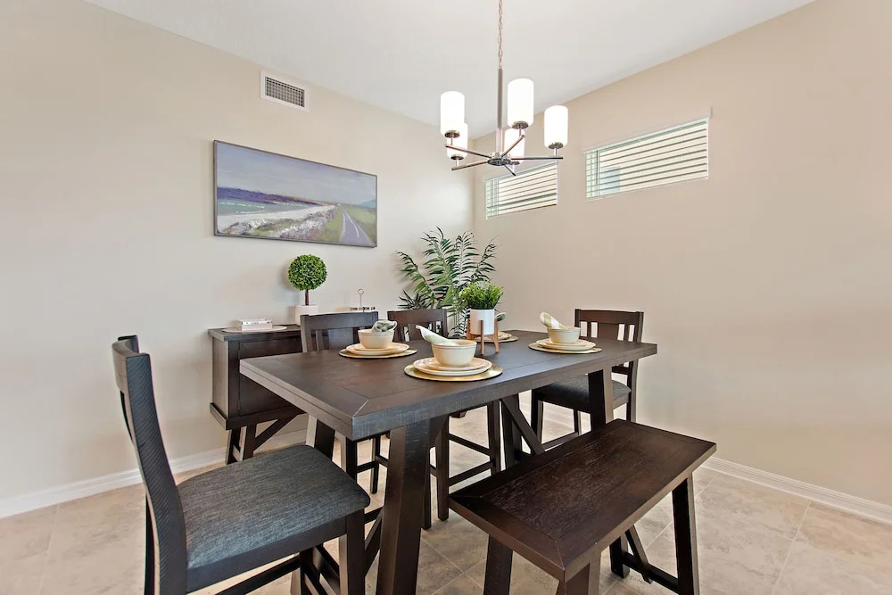 Triple Header Storey Lake By Shine Villas #700