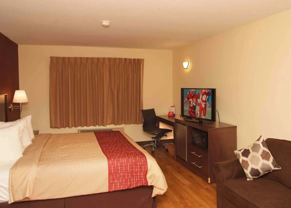 Red Roof Inn Osage Beach - Lake of the Ozarks