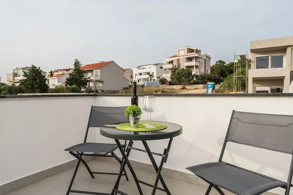 Luxury Villas Joy