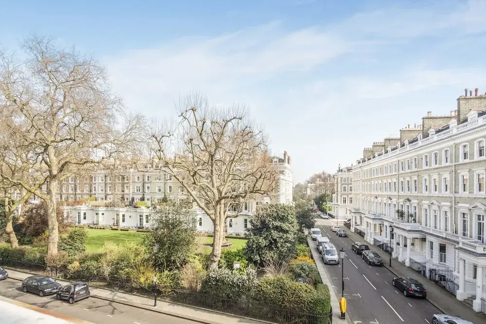 Classic South Kensington Home with Balcony