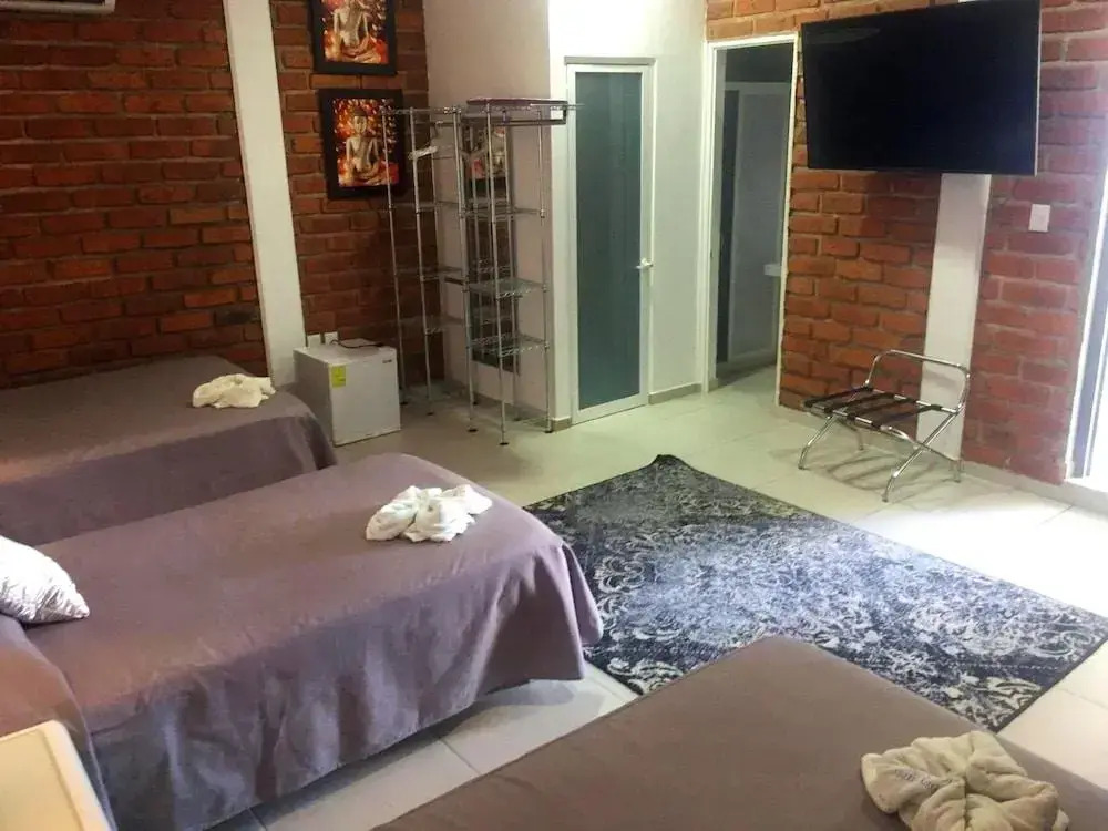 HOTEL OBREGON