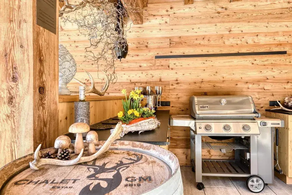 Chalet GM in Brand With 5 Bedrooms and 4 Bathrooms