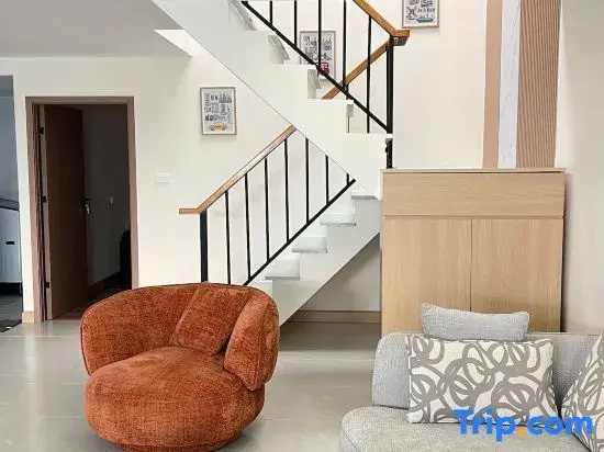 Luxury townhouse with 3 bedrooms and 3 bathrooms in the city center
