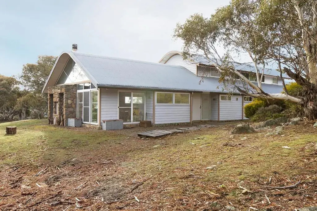 Silvertop Chalet