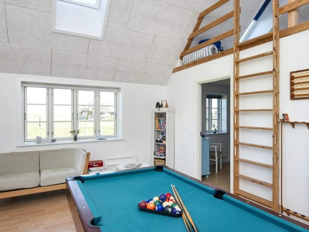 10 person holiday home in Harboøre-By Traum