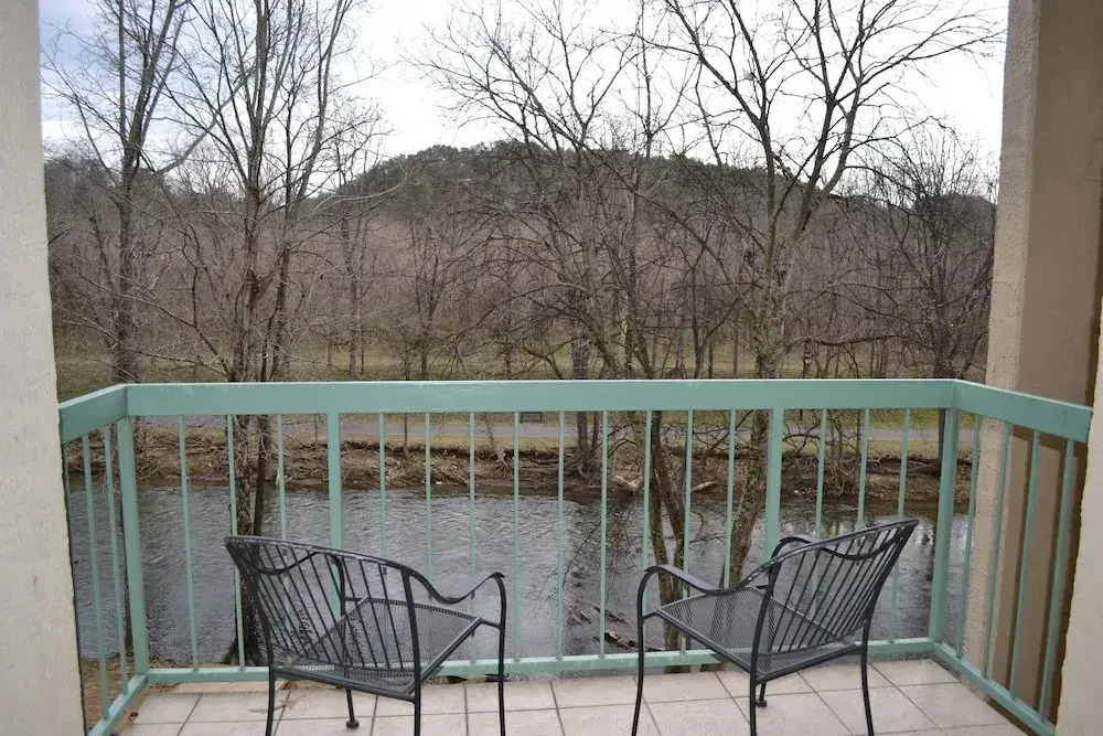 Smoky Mountains 304 2BD Condo with Private Balcony and Fireplace by RedAwning