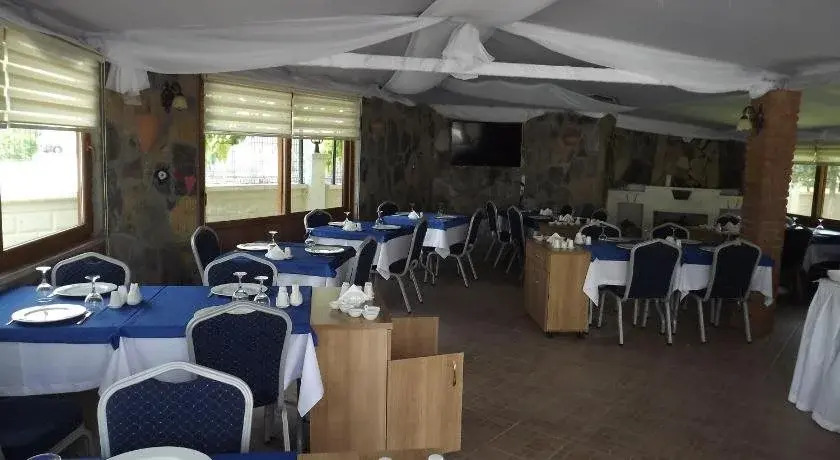 Mavi Hotel