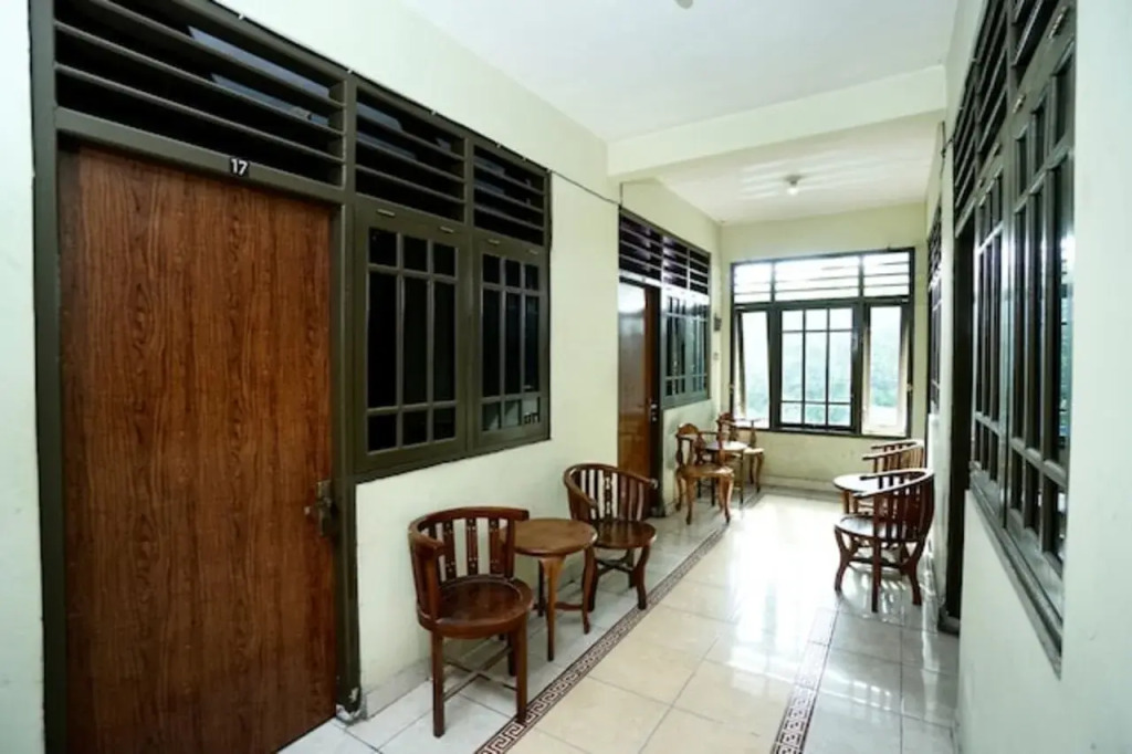 SPOT ON 2857 Hotel Pelangi