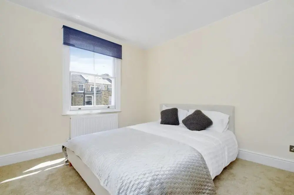 Modern 2 Bedroom Apartment On The Doorstep Of Queens Park