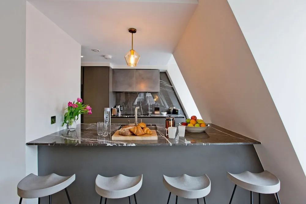 2-bed Superior Apt 416