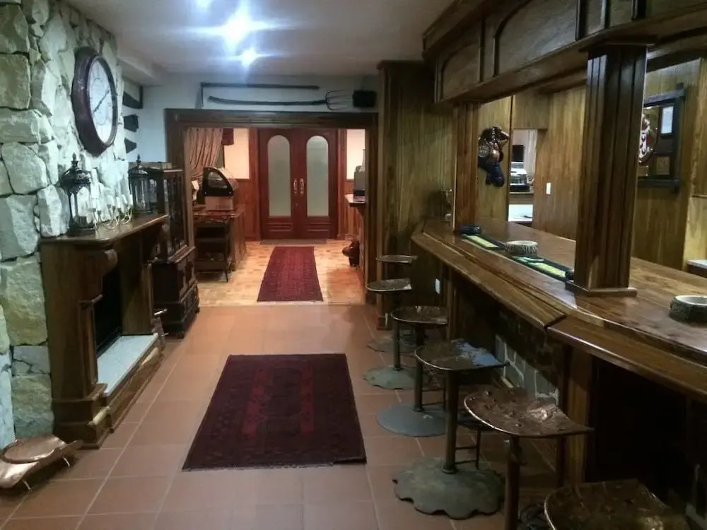 Hippo River Lodge