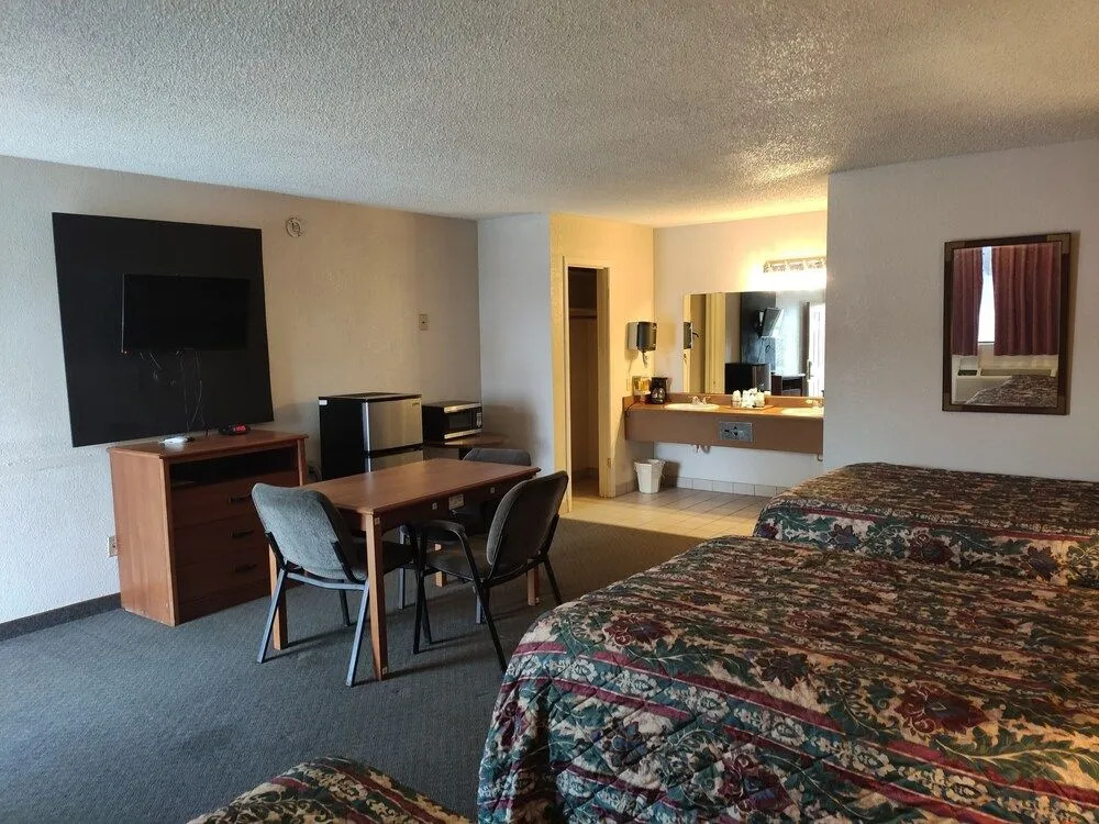 Hebbronville Executive Inn