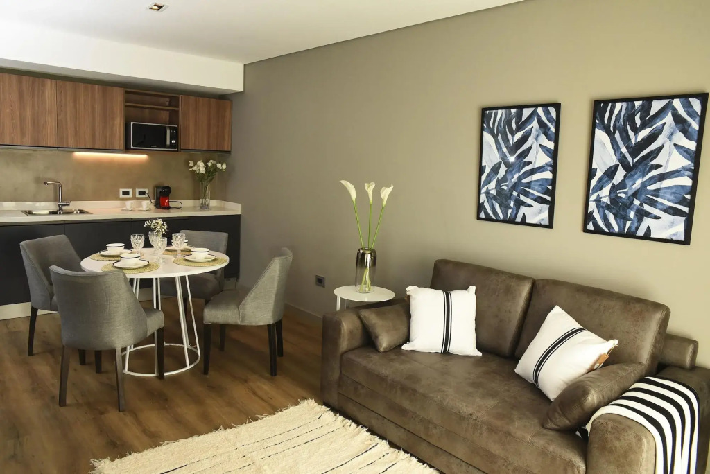Hotel Soho Suites