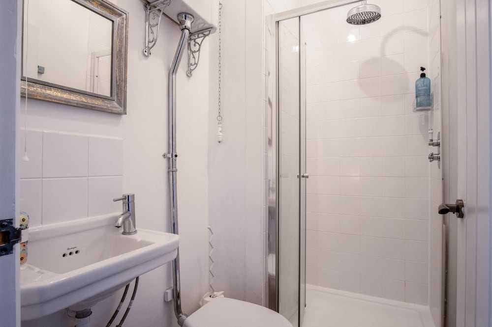 Tide & Tee - 2 Bedroom Apartment - Penally - Tenby