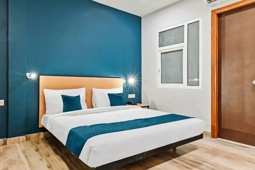 SilverKey Executive Stays 43483 near A One Hospital