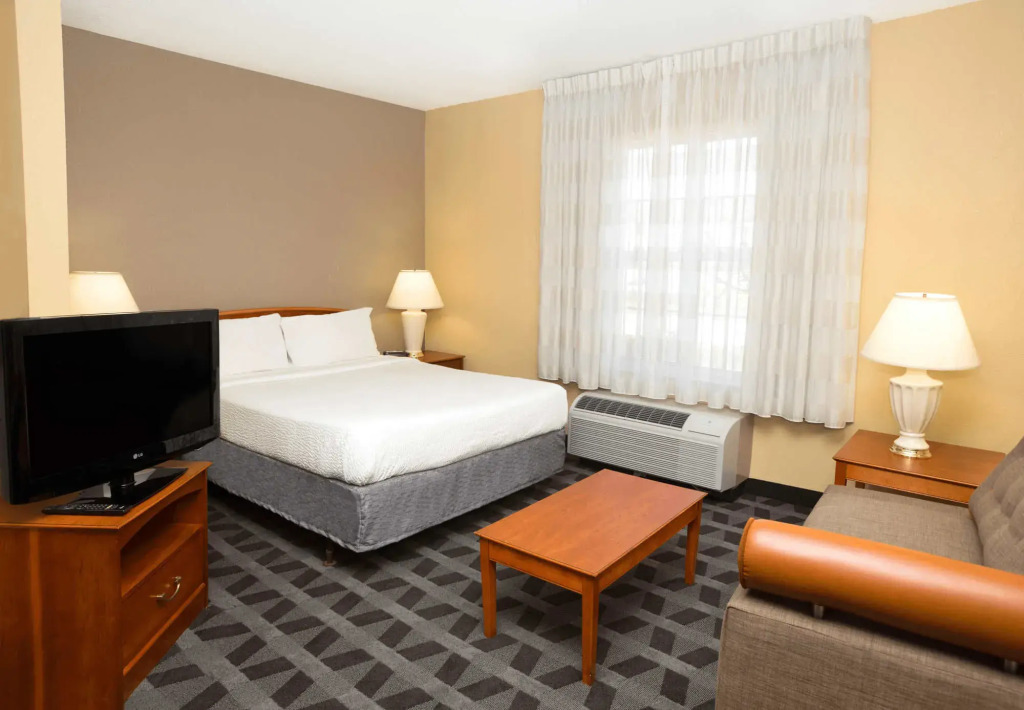 TownePlace Suites Chicago Lombard