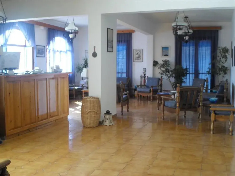 Hotel Grivas-Elia