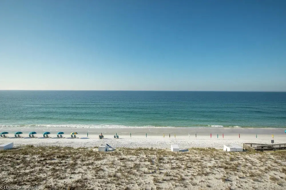 Inlet Reef 403 2 Bedroom Condo by RedAwning
