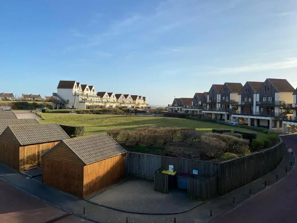 La mer vue d'en haut , duplex à la naturelle sur la côte d'opale