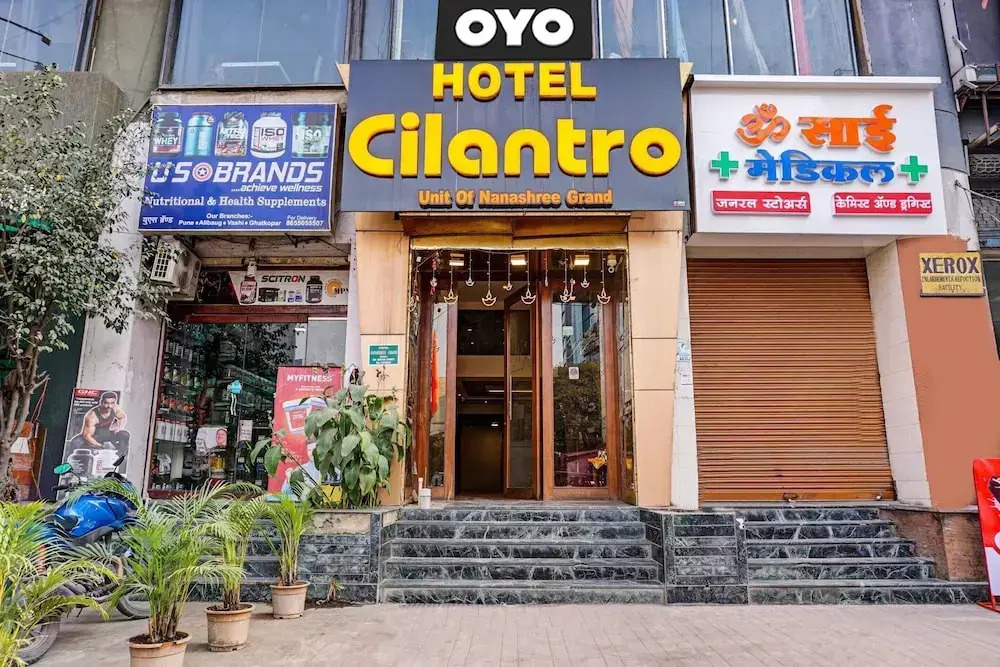 Elegant Stays in Downtown Bangalore