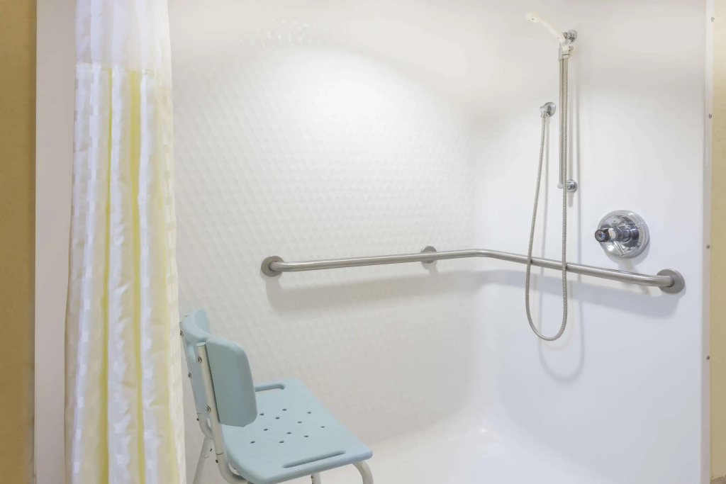 Microtel Inn & Suites by Wyndham Tuscaloosa East