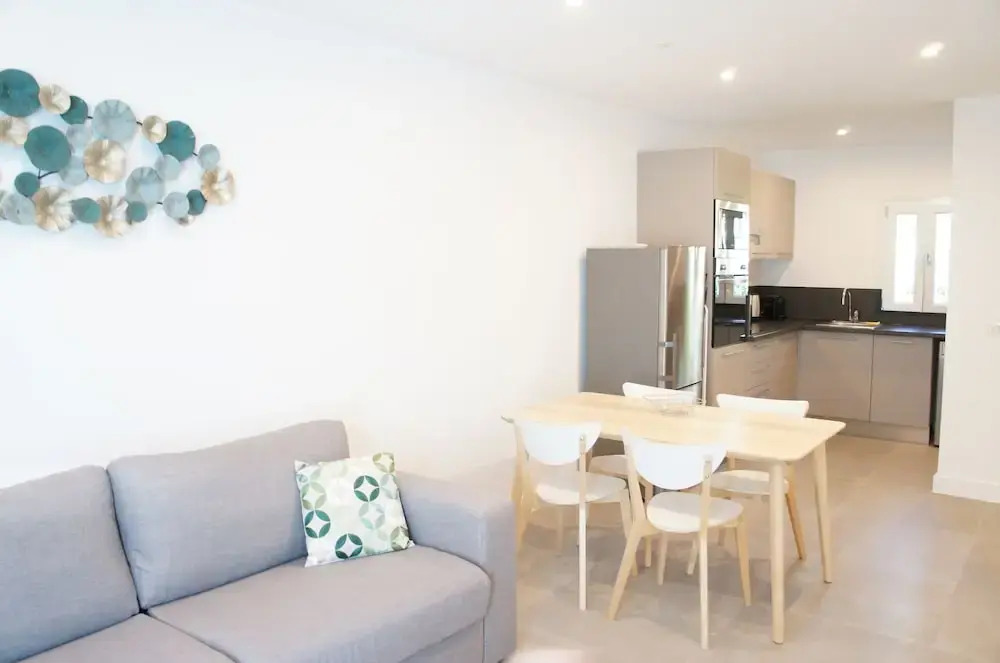 Republique 104 Apartment