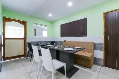 OYO 29147 B Hotel