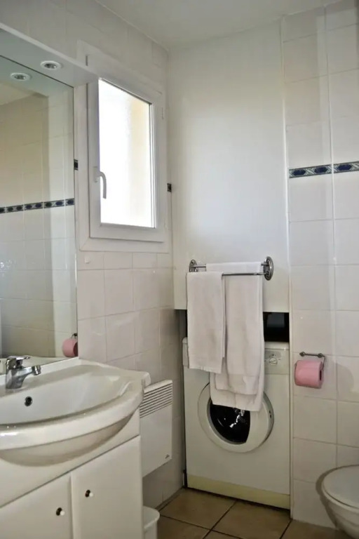 Apartment With one Bedroom in Hendaye, With Wonderful City View, Furni