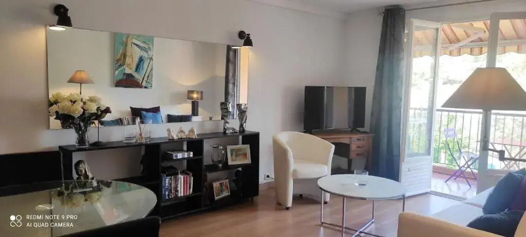 Appartement d'une chambre avec vue sur la ville balcon et wifi a Cogolin a 5 km de la plage