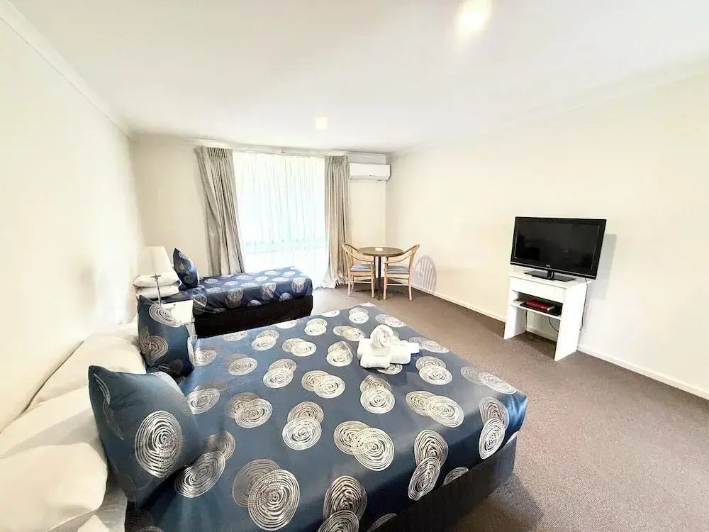 Redgum Motel