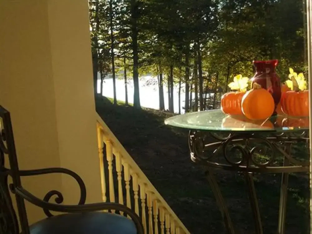 The Villa At Waters Edge