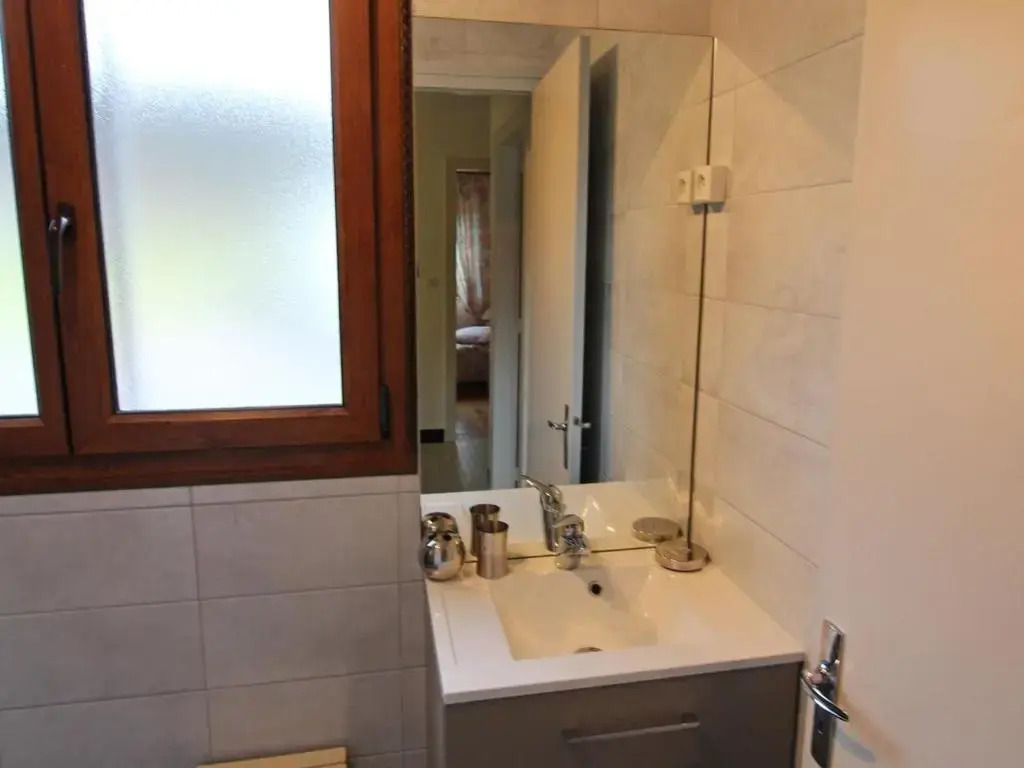 Gîte spacieux à Saulxures-sur-Moselotte: proche lac, pistes de ski, équipements bébé, animaux acceptés - FR-1-589-145