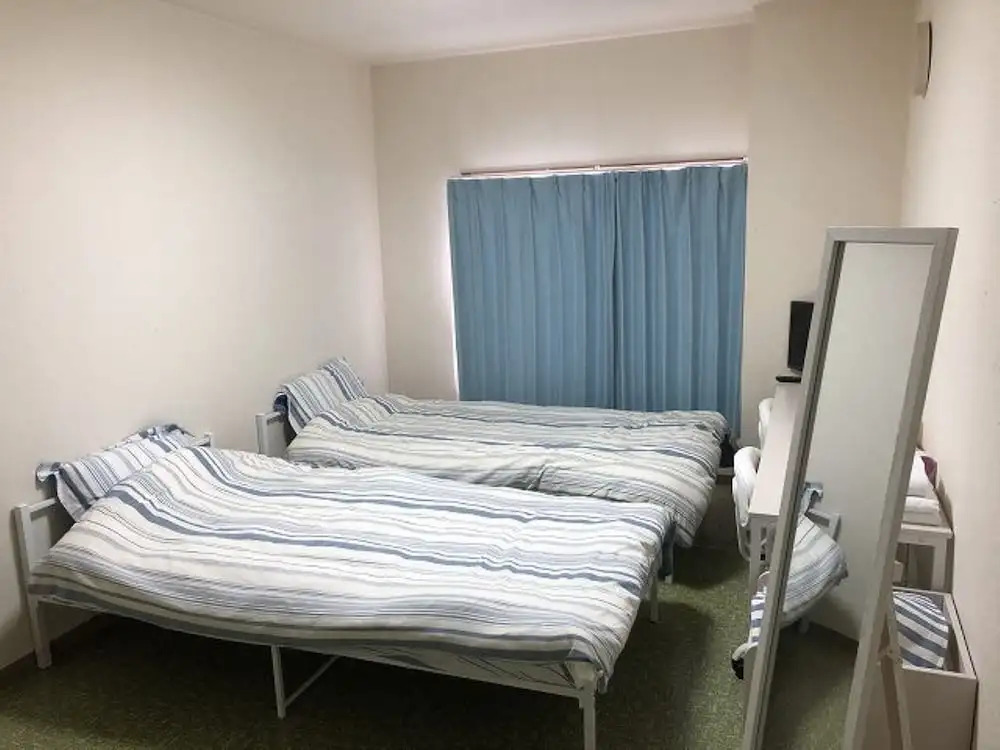 Nagayama Apartment Twin