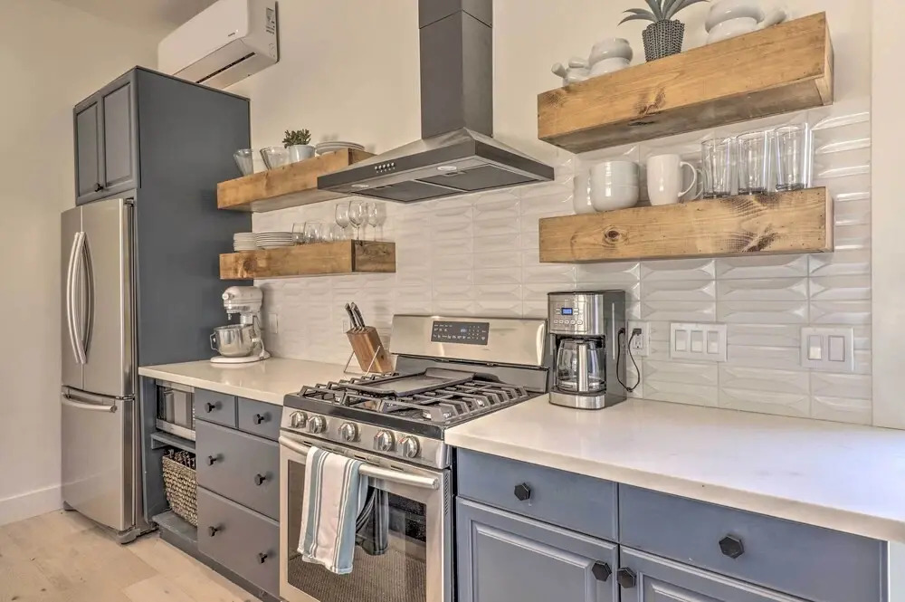 Stunning Wine Country Gem With Hot Tub + Patio!