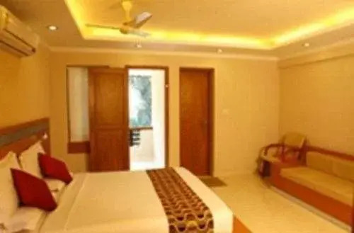 Thekkady Woods