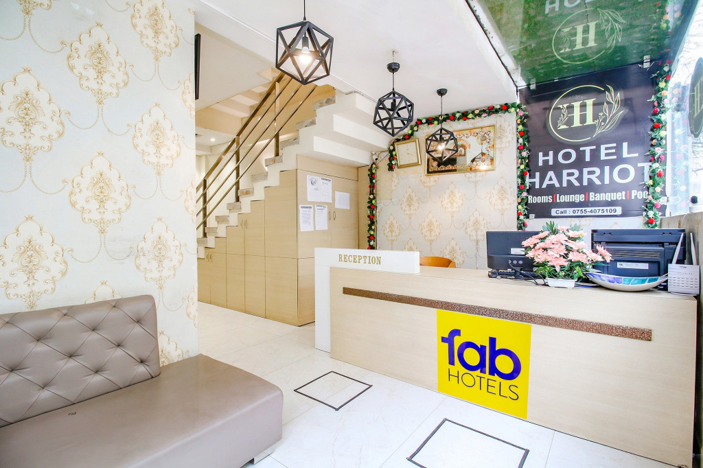 Collection O Hotel Harriot