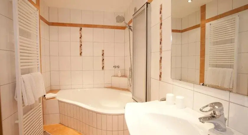 Gasthof Hotel Engel