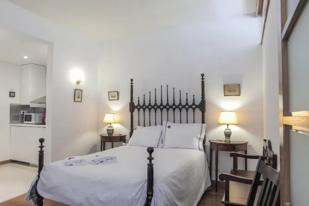 Rent4rest Estoril Beachfront Apartments - 1 Bedroom