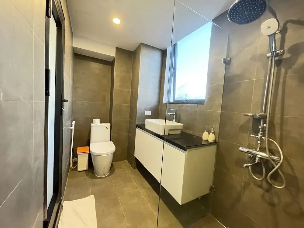 HNC Premier Hotel & Residences