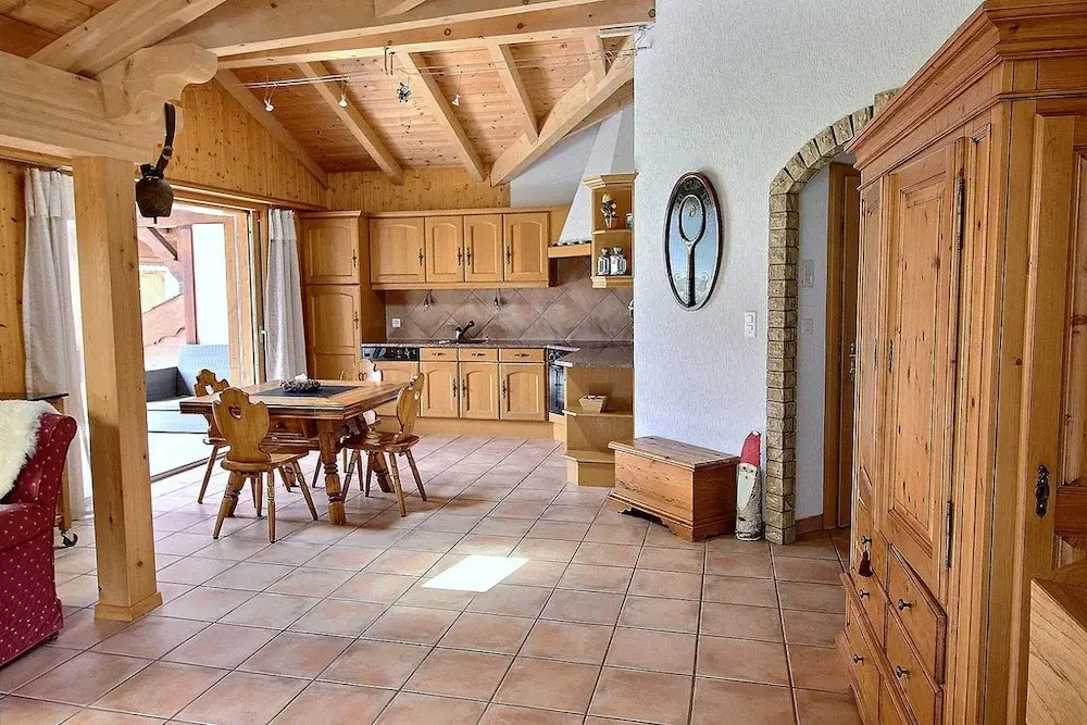 Very Nice 3.5 Rooms at 500m From the Cableway